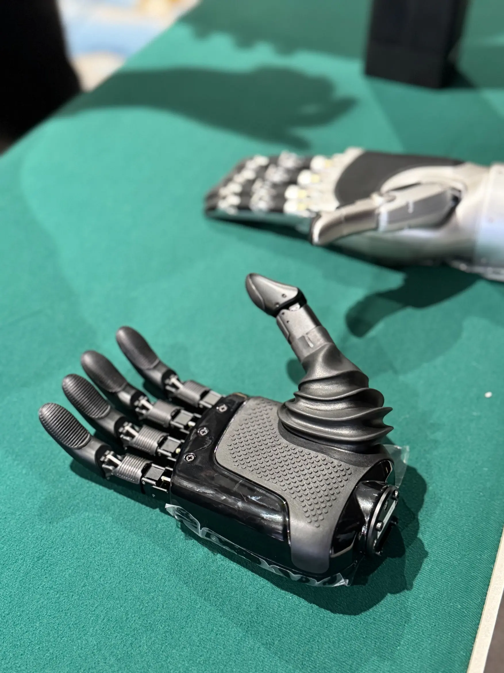 Menhow Attends 2025 Electronic Skin Forum to Explore Future of Flexible Electronics and Silicone Integration